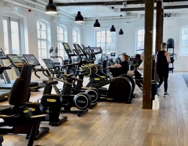 D24B7065-15B1-4E16-87F1-5E7C0339B896_1_201_a